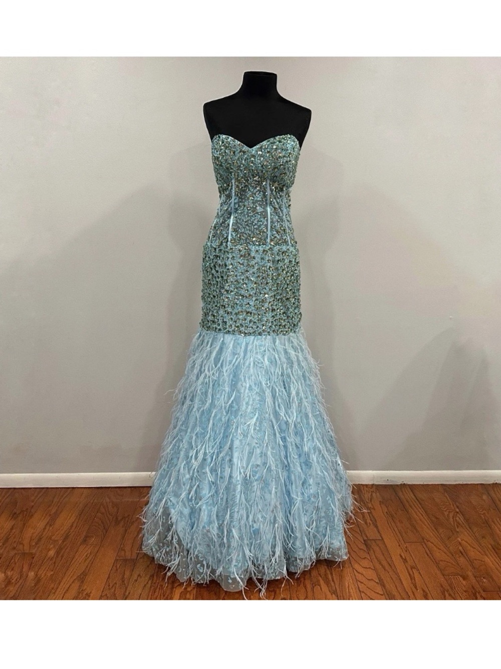 Jasz Couture Blue Rhinestone Embellished Feather Hem Strapless Gown Sz 10